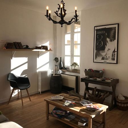 B&B - Le Jardin Du Palais Carcassonne Bagian luar foto
